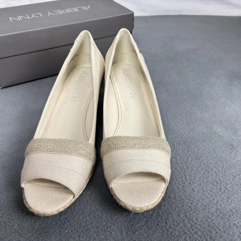 NOS Aubrey Lynn Shoes Womens Size 10 Natural Wedge Espadrille Peep Toe